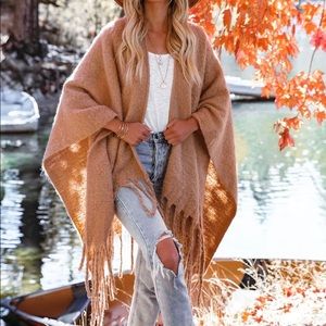 LIYANA SOFT FRINGE PONCHO